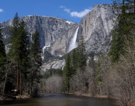Yosemite National Park: Massive snowpack brings thundering waterfalls